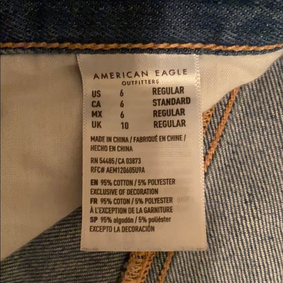 American Eagle size 6 jeans - Picture 3 of 3